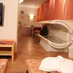 格林贝格度假屋 *